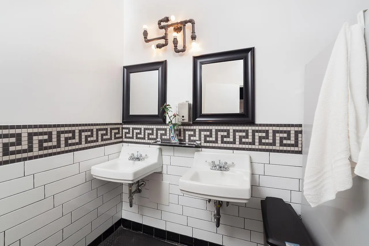 Chelsea Cabins Nowy Jork Hostel